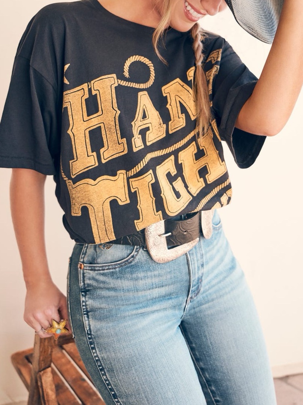 Wrangler x Lainey Wilson Hang Tight Honey Oversized Tshirt Medium NWT